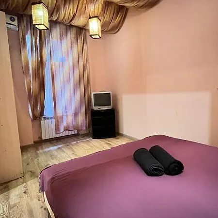 10/8 Kotliarska Moisha House *