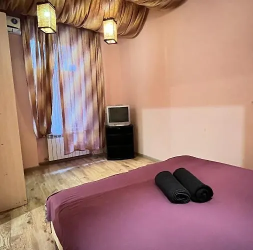 10/8 Kotliarska Moisha House *