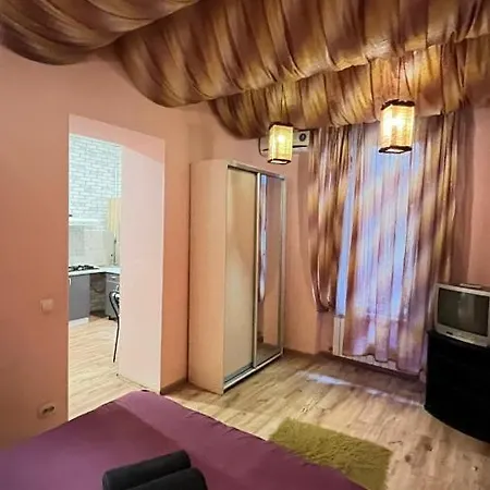 10/8 Kotliarska Moisha House Апартаменты *
